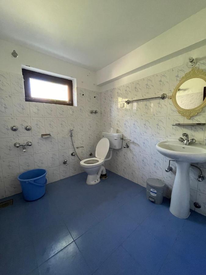 Hinjuma Guest House Лех Экстерьер фото